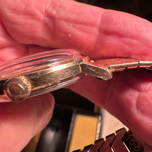 Vintage men’s Caravelle by Bulova watch - Picture 9 of 15